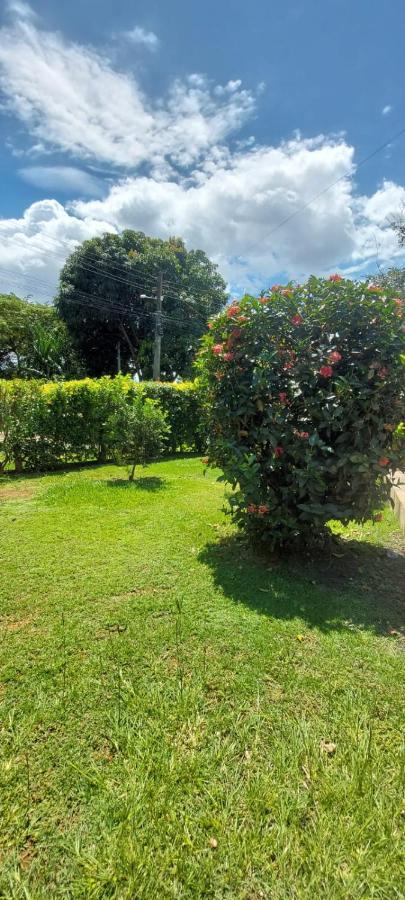 Casa Em Caldas - Piscina Solar E Eletrica Caldas Novas Εξωτερικό φωτογραφία